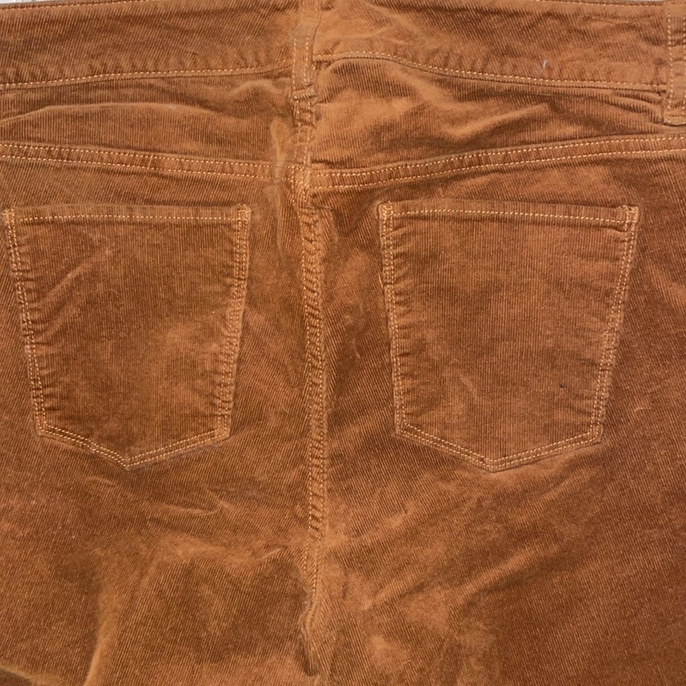 Old Navy Rockstar Mid-Rise pants - Picture 2 of 3